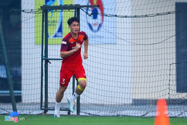 Huỳnh Tấn Sinh đặt mục tiêu lên tuyển Việt Nam trong 2020